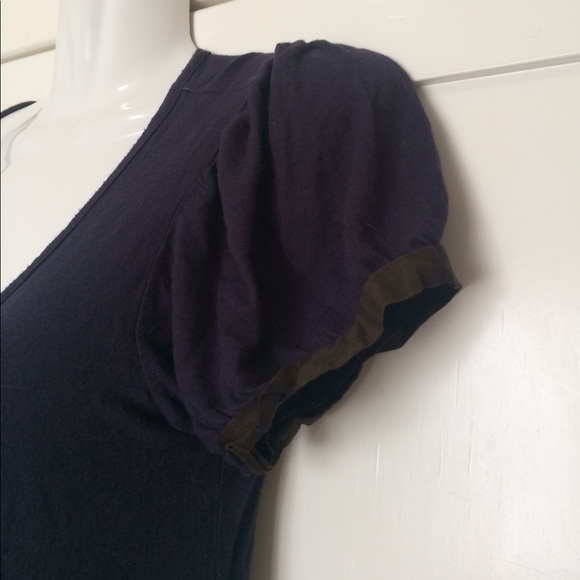 🥰🥰 {Anthro} Left of Center Peplum Top - Picture 3 of 8